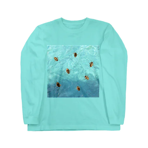 海を泳ぐチャイロチビゲンゴロウ Long Sleeve T-Shirt