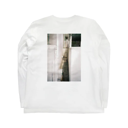 白い路地と猫 Long Sleeve T-Shirt