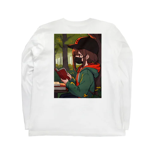 森の中の読書タイム Long Sleeve T-Shirt