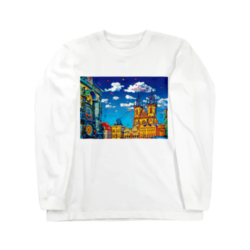 チェコ プラハの天文時計とティーン教会 Long Sleeve T-Shirt