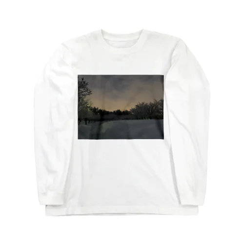 冬の夜の公園 Long Sleeve T-Shirt