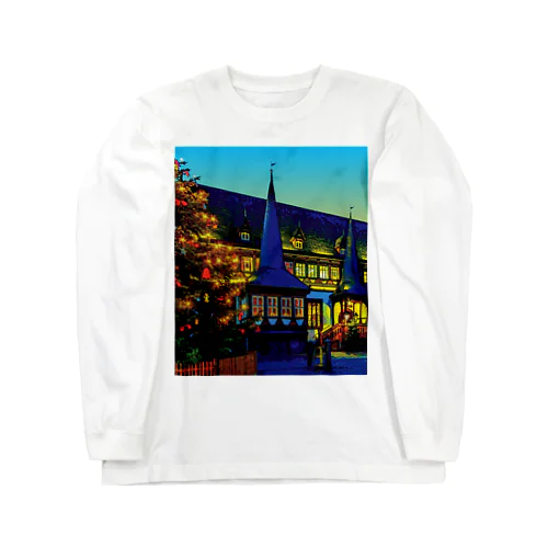 ドイツ 夕暮れのアインベック旧市庁舎 Long Sleeve T-Shirt