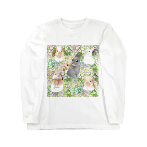 パンジーのお花畑とかわいいうさぎたちのシームレスパターンイラスト Long Sleeve T-Shirt