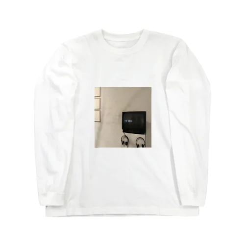 📺 Long Sleeve T-Shirt