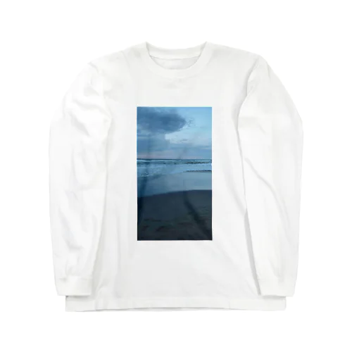 夏の九十九里浜　浜辺２ ロングスリーブTシャツ