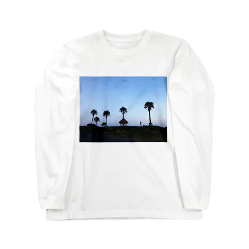 IZUMIURA Long Sleeve T-Shirt