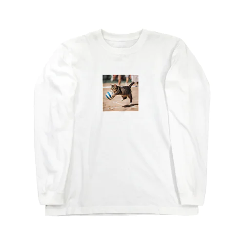 バレーボールをする猫 Long Sleeve T-Shirt