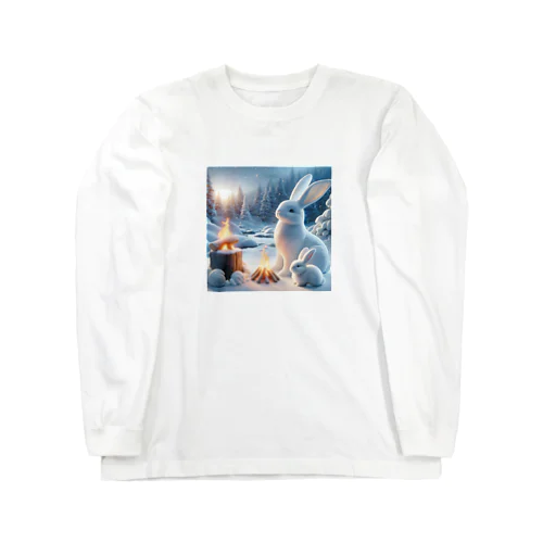 雪ウサギと白うさぎと焚火 Long Sleeve T-Shirt