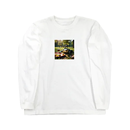 HolidayWANI Long Sleeve T-Shirt