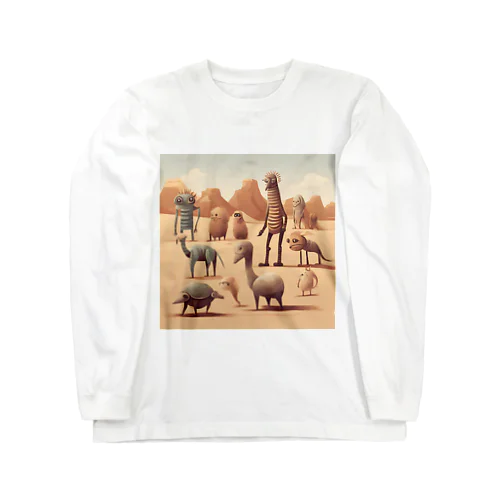 砂漠の奇妙な生き物たち Long Sleeve T-Shirt
