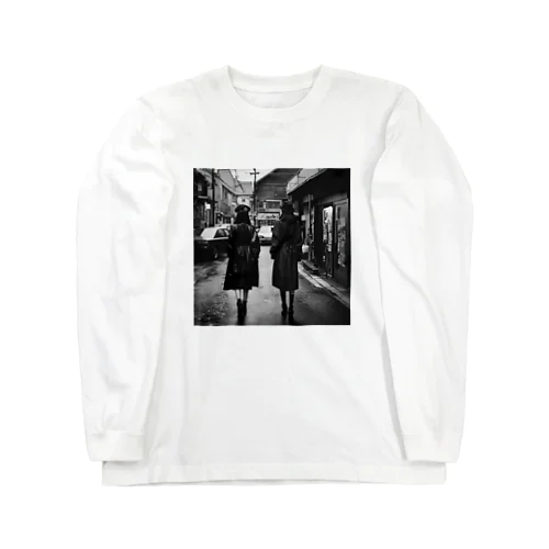 スタイリッシュな女性達NO.10 Long Sleeve T-Shirt