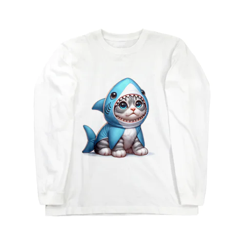 サメのフードを被った子猫 ロングスリーブTシャツ