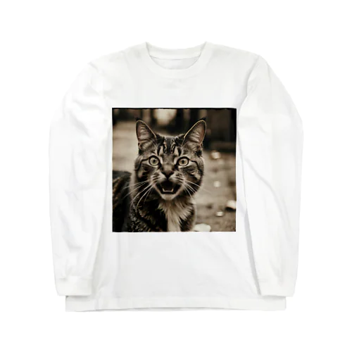 怒ってるネコ Long Sleeve T-Shirt