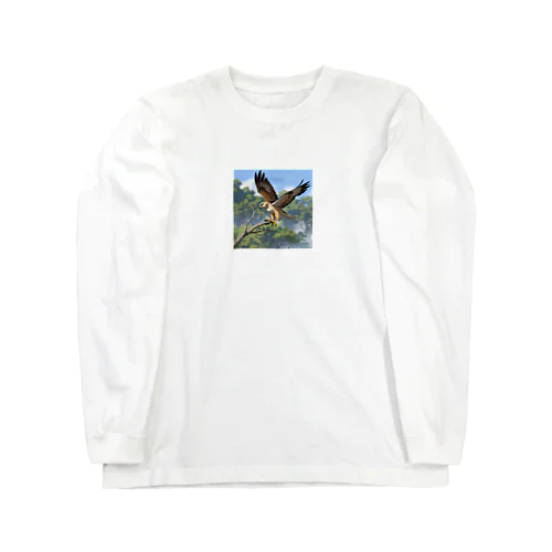 空中でバランスを保っているタカ Long Sleeve T-Shirt