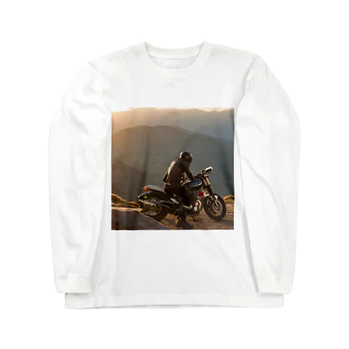 山頂の黄昏時 Long Sleeve T-Shirt