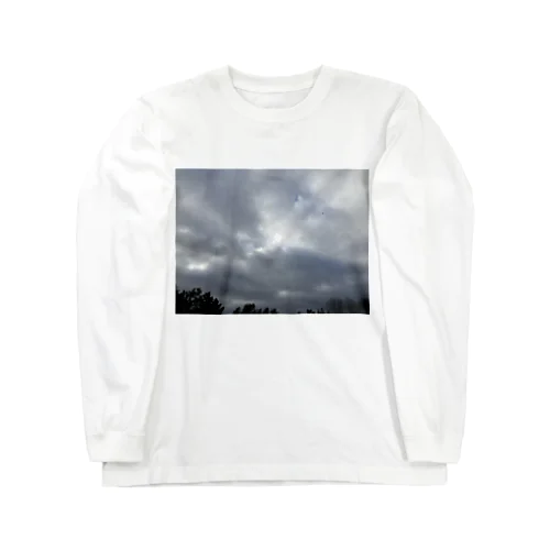 4月22日　吹き荒れる風と雲 Long Sleeve T-Shirt