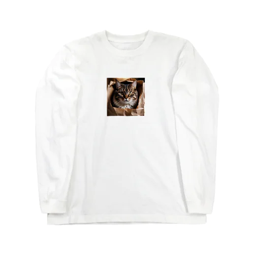 紙袋から見つめてくる猫 ロングスリーブTシャツ