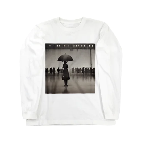 人と雨の雨 Long Sleeve T-Shirt