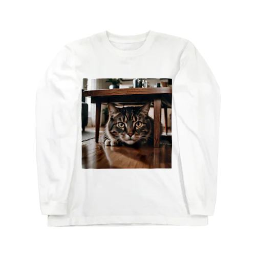 隠れる猫 Long Sleeve T-Shirt