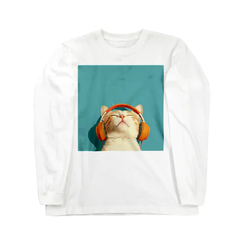 寝てるのに何をするのニャ Long Sleeve T-Shirt