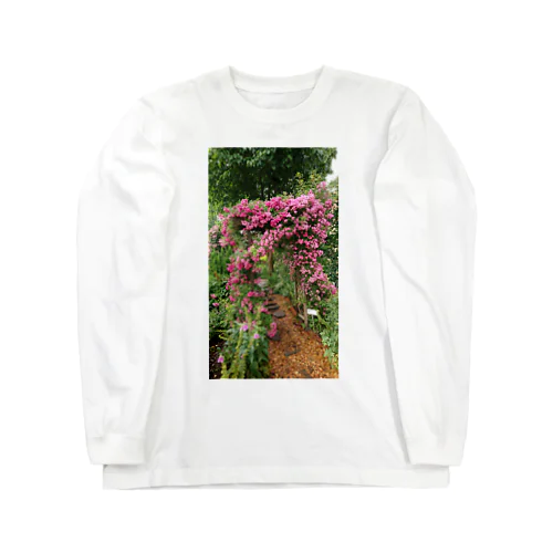 secret rose garden Long Sleeve T-Shirt