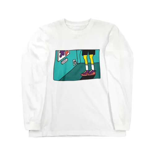 美術館で盗電する人 Long Sleeve T-Shirt