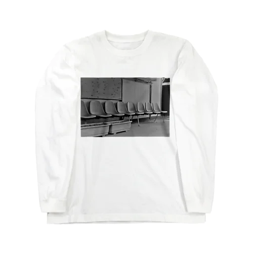 廃駅(モノクロ) Long Sleeve T-Shirt