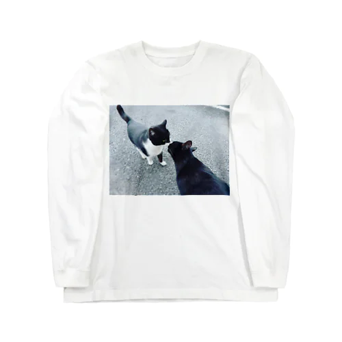 cat kiss ロングスリーブTシャツ