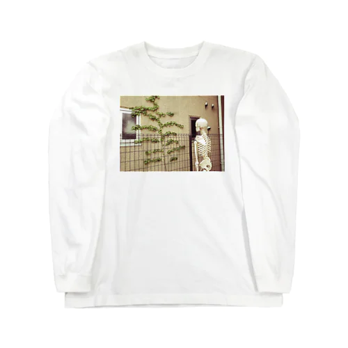 生長を羨むガイコツ Long Sleeve T-Shirt