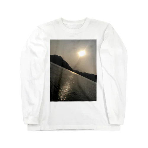 港から見える夕陽 Long Sleeve T-Shirt