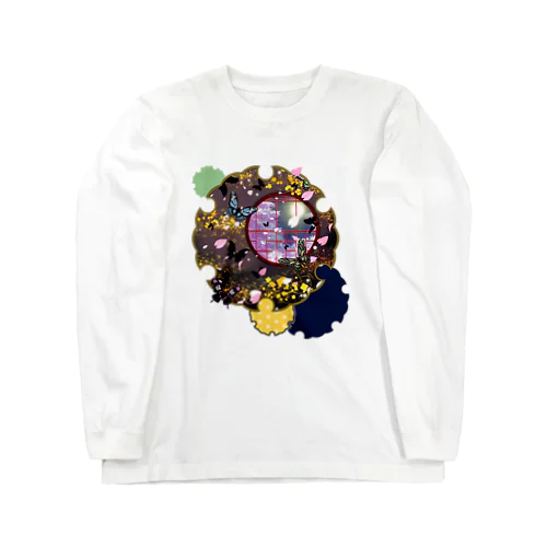 雪輪に夜桜蝶 Long Sleeve T-Shirt