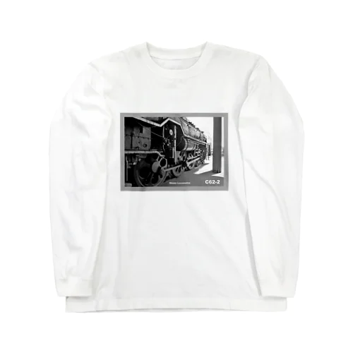 車庫にスタンバイするC622蒸気機関車 （モノクロフォト） Long Sleeve T-Shirt