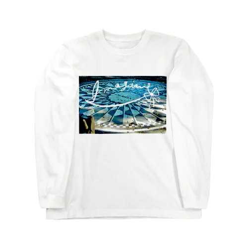 ストロベリーフィールド Long Sleeve T-Shirt