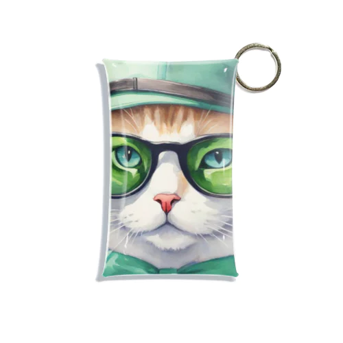 サングラスをかけた猫がゴルフに集中！ Mini Clear Multipurpose Case