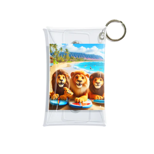 ハワイのリゾートビーチでサーフィンを楽しむ陽気なライオン達④ Mini Clear Multipurpose Case