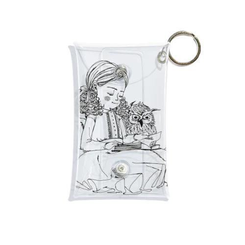 女の子とフクロウ Mini Clear Multipurpose Case