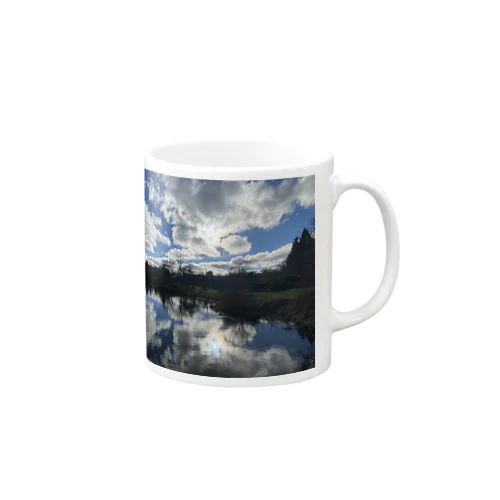 北欧　空の広がる湖 Mug