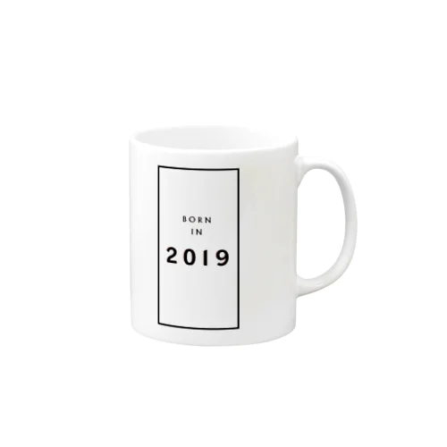 【生年】BORN in 2019 / 2019年生 Mug