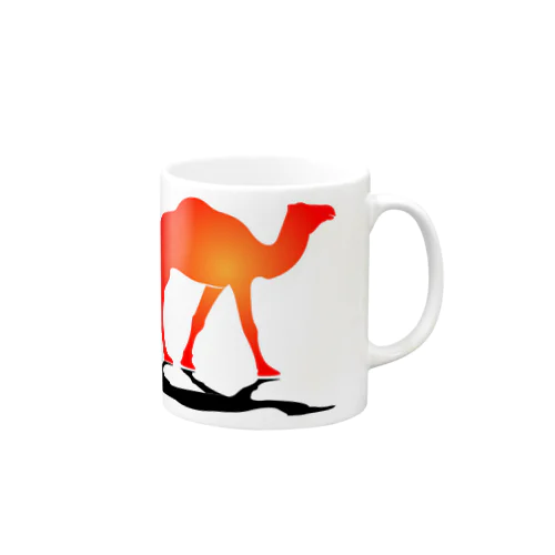 夕日の中を歩くCamel Mug