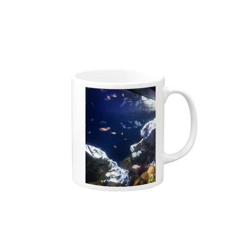 海の世界 Mug