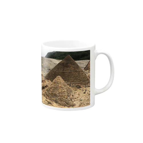 ピラミッド Mug