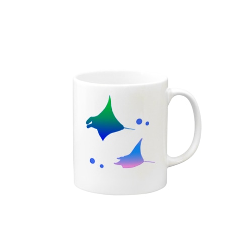 優雅に泳ぐマンタ Mug