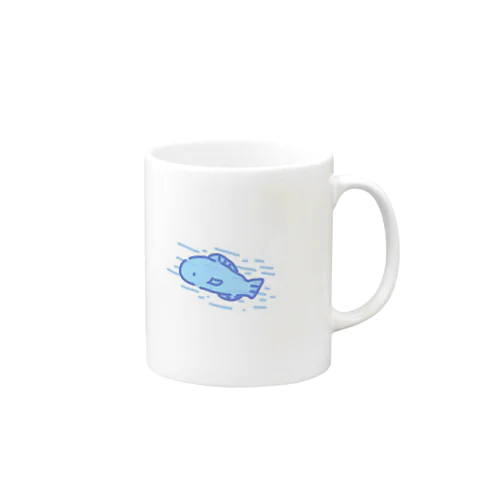 素早く泳ぐ魚 Mug