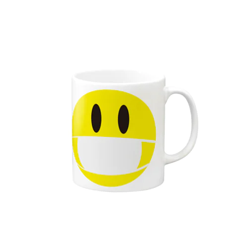 マスクをしたスマイリーフェイス Mug