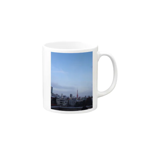 東京の空も青い Mug