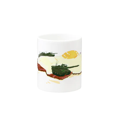 戦車が目玉焼きに集まっているところ Mug