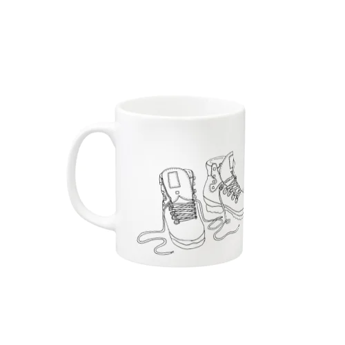 靴を脱いで湯を沸かすC Mug