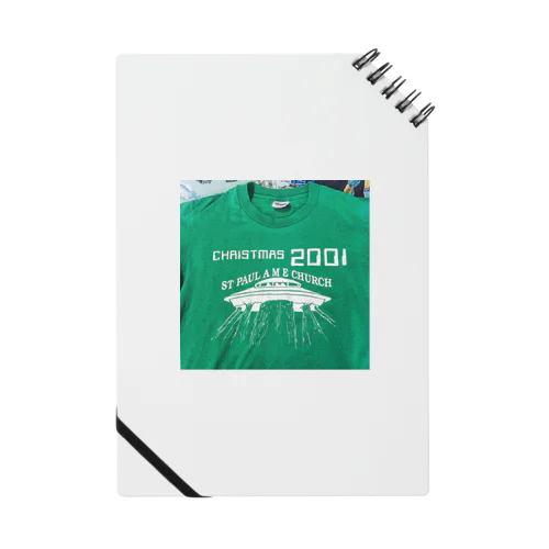 緑のTシャツ Notebook