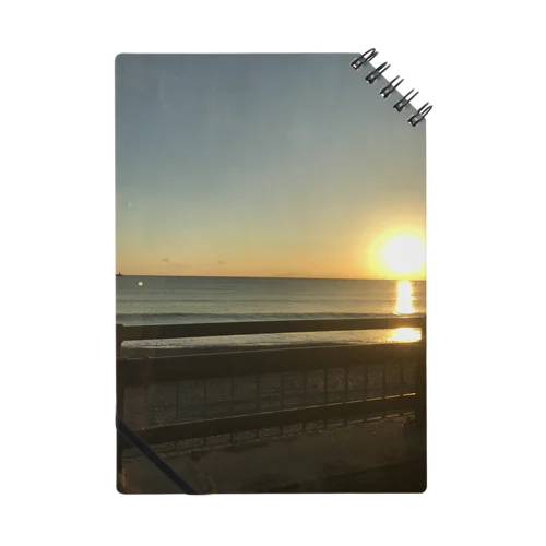 夕日がキレイな海✨ Notebook