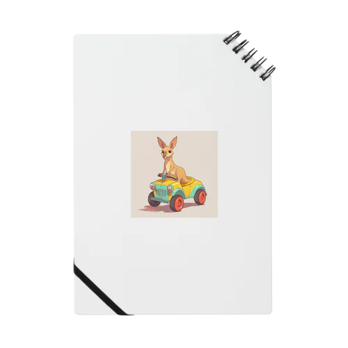 おもちゃの車に乗ったかわいいカンガルー Notebook